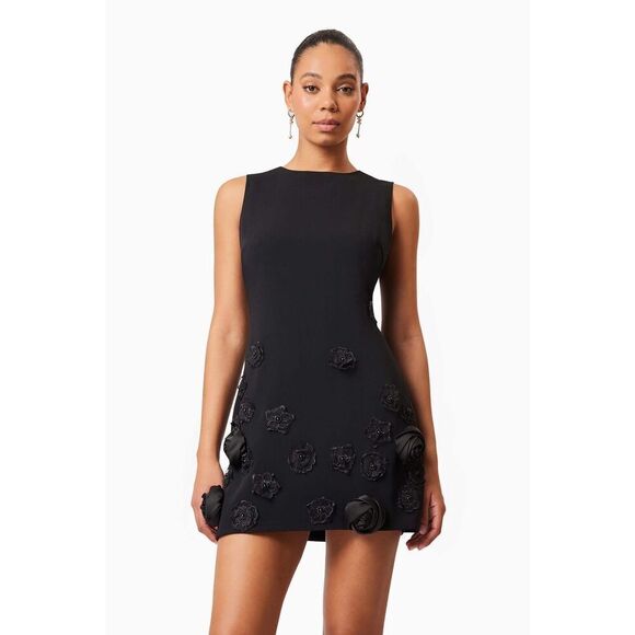 Elliatt Dresses & Skirts - Elliatt Lilydale Shift Mini Dress White Bridal Shower Wedding Dress size S  NWT